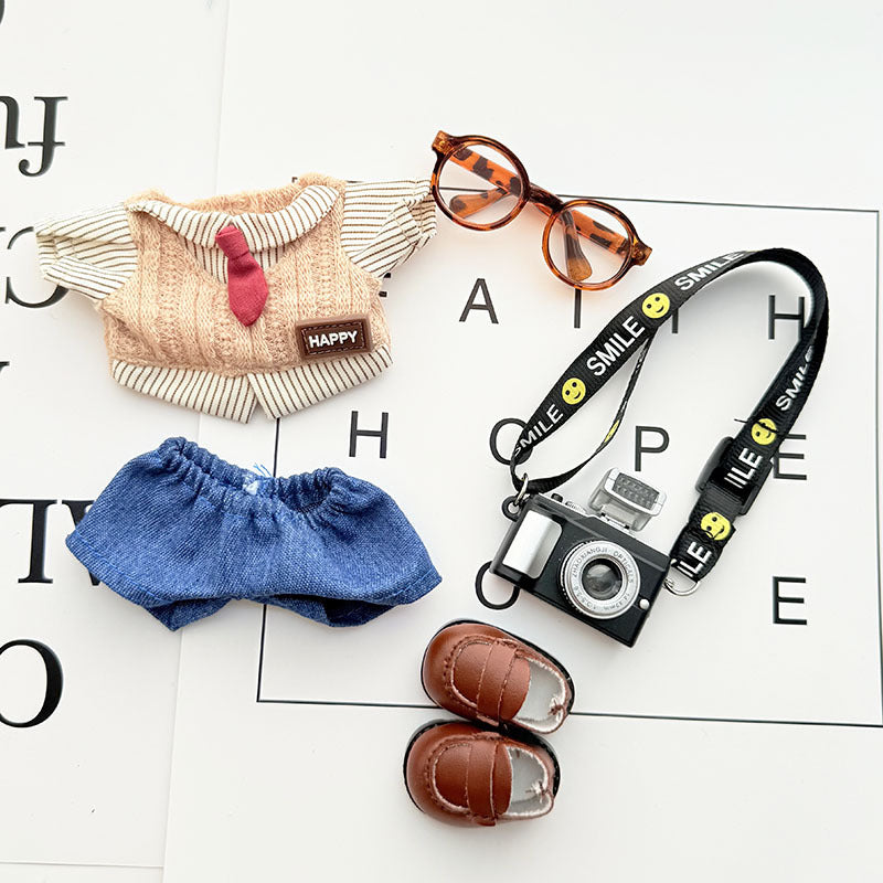 [Clothes only] First and second generation keychain Labubu clothes pendant Labubu baby clothes chocolate college style clothes