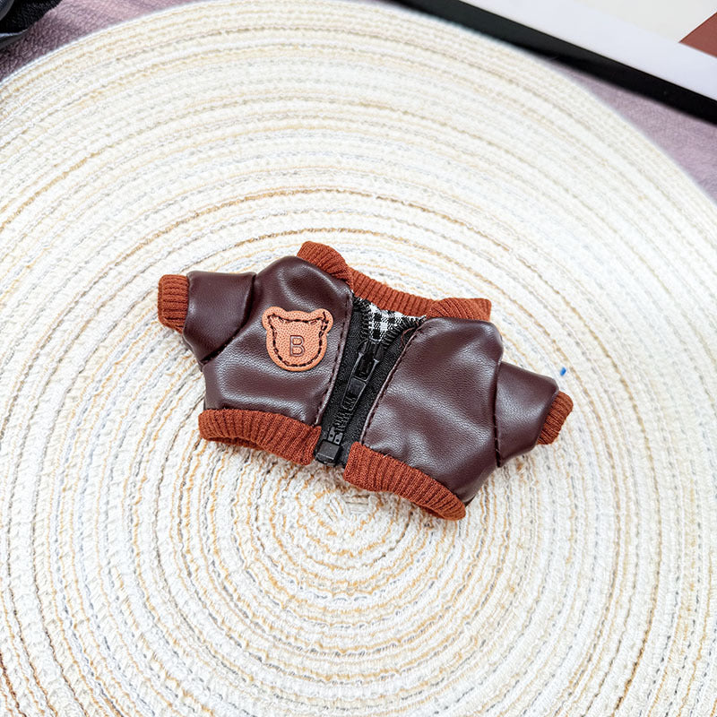 [Clothes only] 17cm Labubuwa clothes LABUBU blind box sitting party one two three generation bear brand black leather jacket
