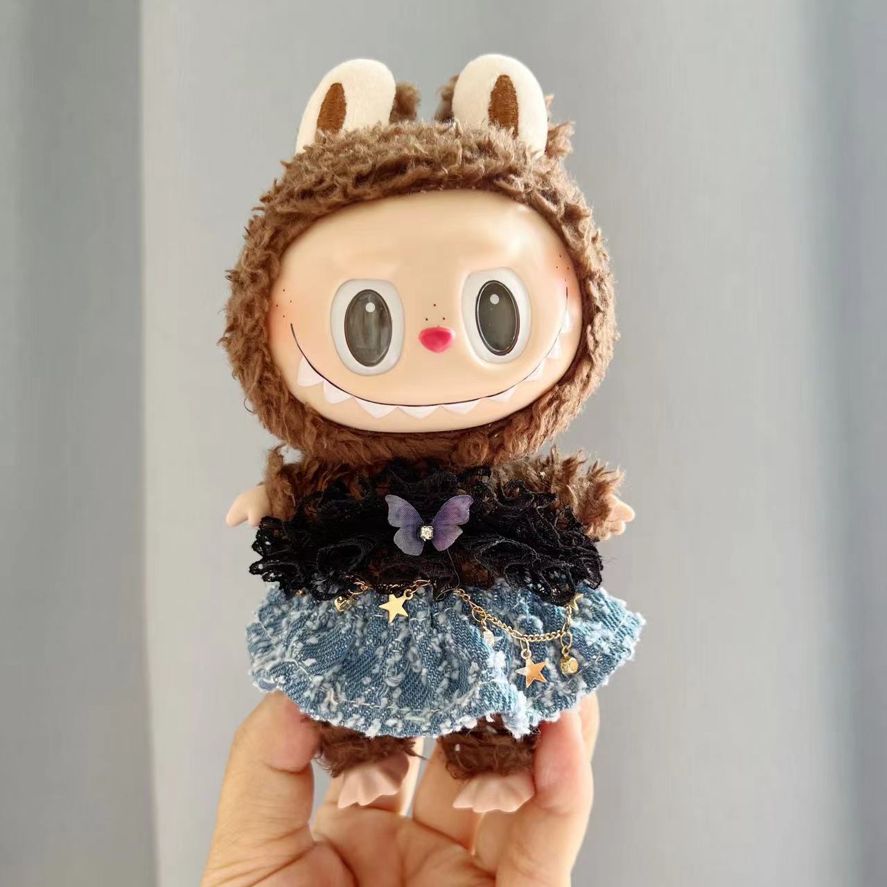 [Clothes only] 17cm Rab cloth pendant labubu doll keychain baby clothes black feather kiss suit cute