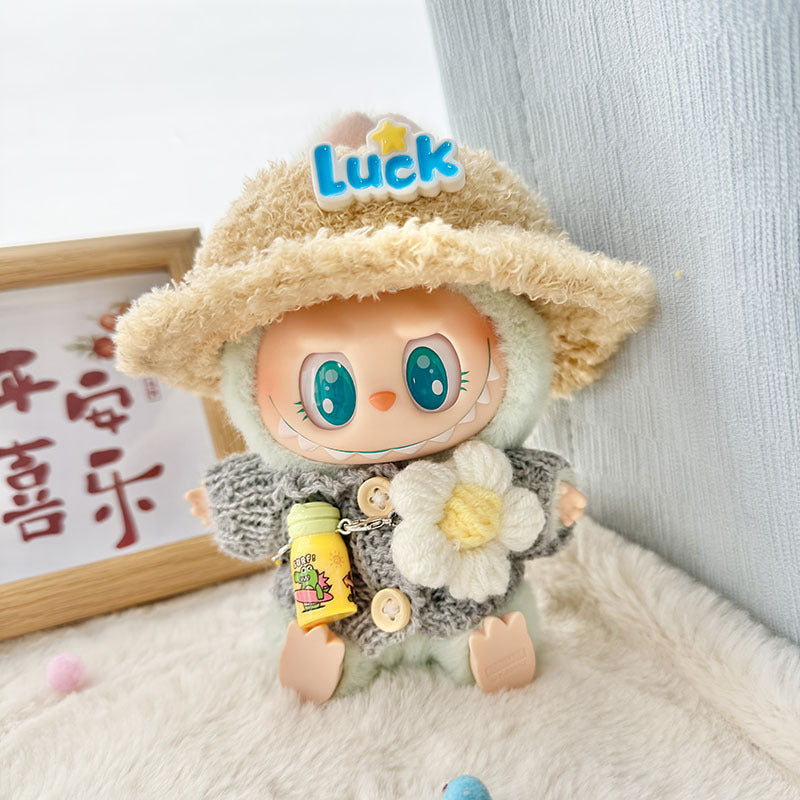 [Clothes only] Labubu clothes pendant Labubu sitting baby clothes khaki wood buckle sweater luck hat set cute