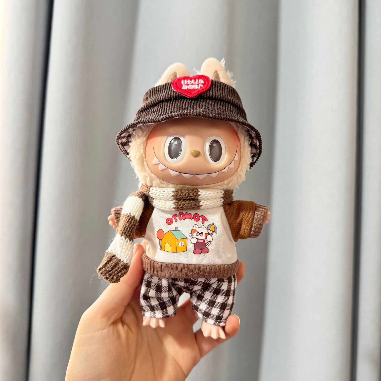[Clothes only] First and second generation keychain Labubu clothes pendant Labubu sitting party vacation cat suit cute